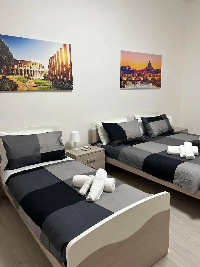 Palmira'S Rome Sweet Home
